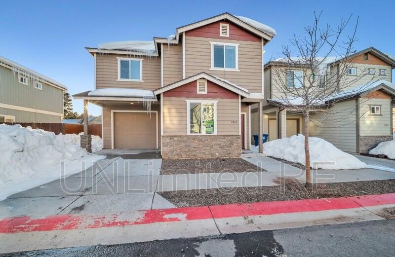 2805 S Flagstone Ln - Photo 3 of 22