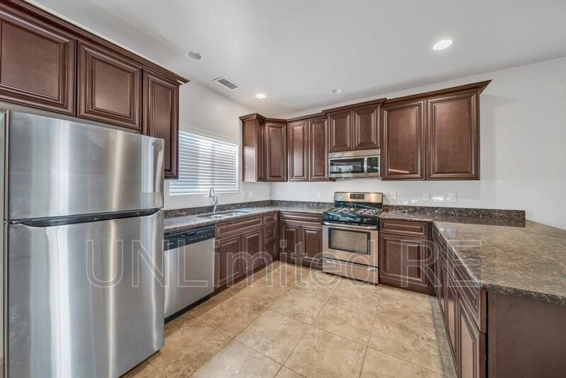 2805 S Flagstone Ln - Photo 6 of 22