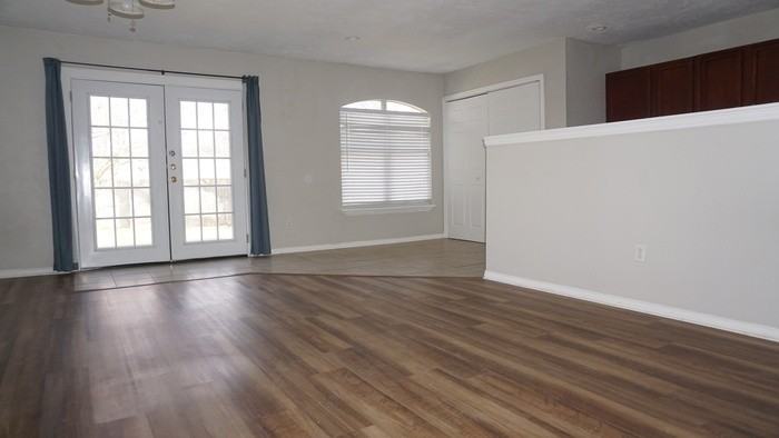 6400 Sunrise Dr - Photo 3 of 13