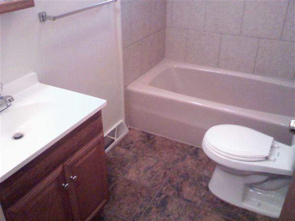 1123 Dowagiac Ave - Photo 3 of 15