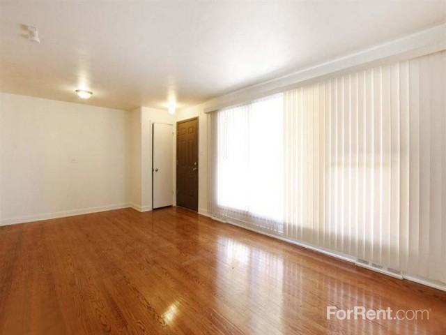 11143 S Martin Luther King Drive - Pangea Apartments - Photo 2 of 4