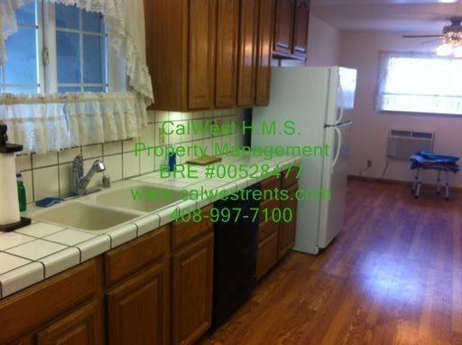 1484 Myrtle Ave - Photo 2 of 8