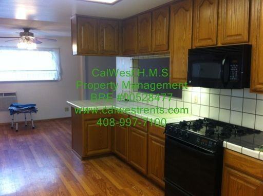 1484 Myrtle Ave - Photo 3 of 8