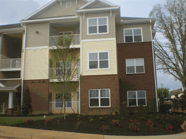 Glenwood Hills Apartments - Photo 2 of 5