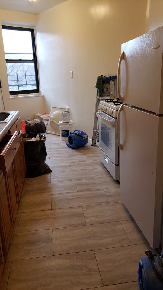 39-40 Greenpoint Avenue 3 - Photo 3 of 12