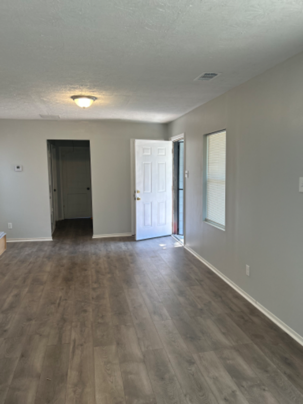 3790 Barron Ave - Photo 3 of 7