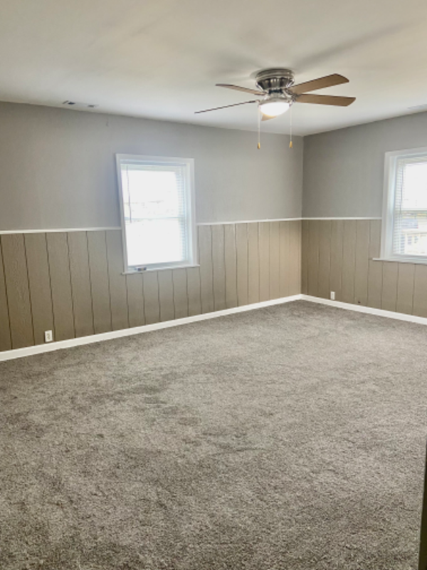 417 New St - Photo 2 of 8