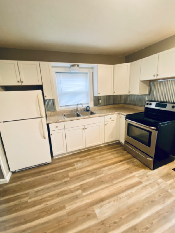 417 New St - Photo 3 of 8