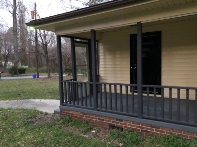 129 Brookside Cir - Photo 2 of 14