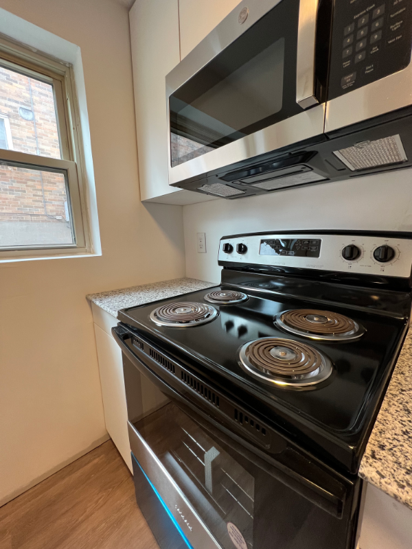 2724 Anderson Ferry Rd #3 - Photo 5 of 9