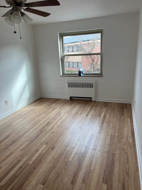 2724 Anderson Ferry Rd #3 - Photo 6 of 9