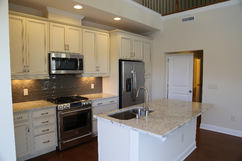 123 Acorn Hollow Pl - Photo 3 of 43