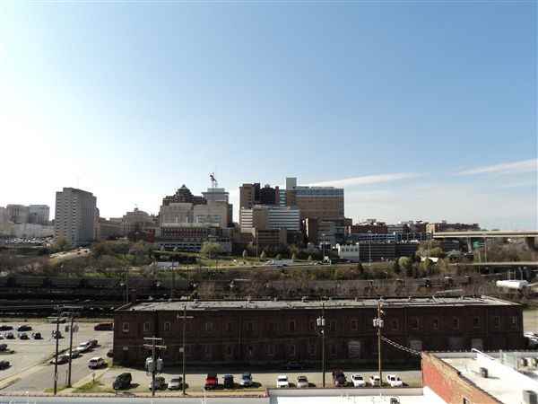 Atrium Lofts at Cold Storage - Photo 3 of 7