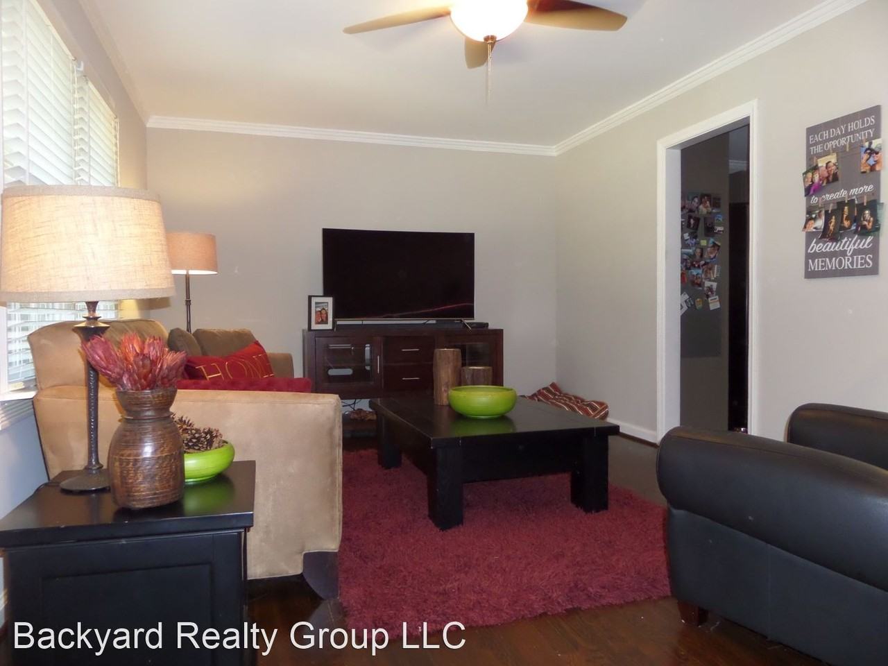 1010 Ridgecrest Dr Se - Photo 3 of 27