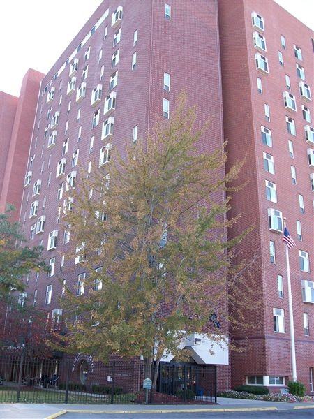 Williams Pavilian - Photo 2 of 2