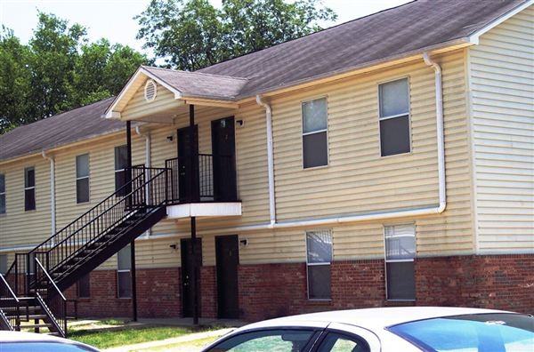 Graystone of Yazoo City Apartments 826 W 2nd St, Yazoo City, MS 39194