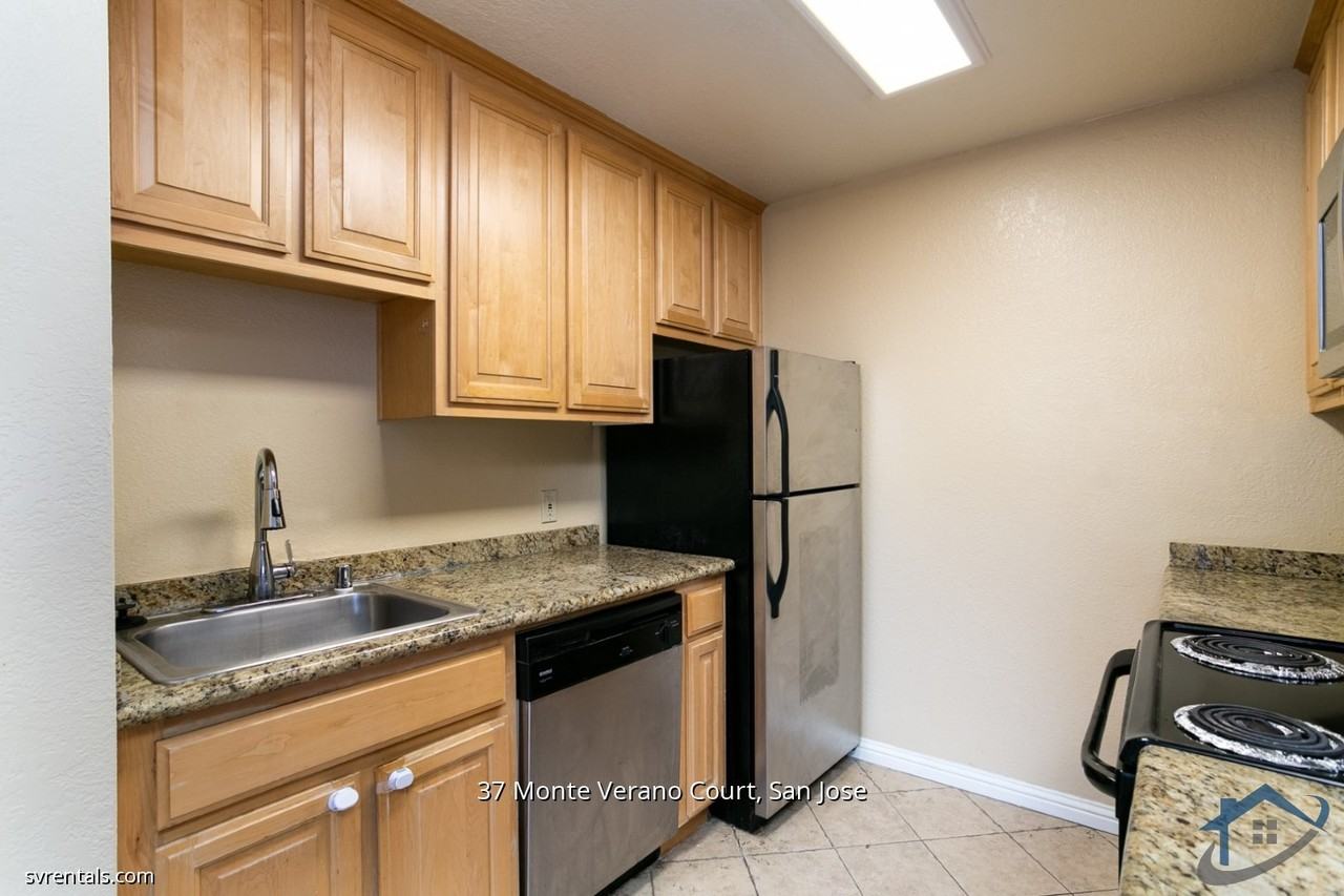 37 Monte Verano Court - Photo 3 of 22
