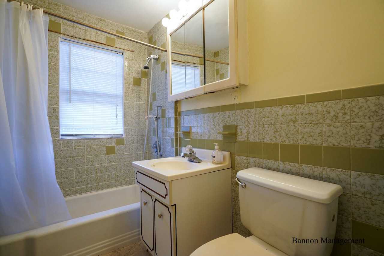 84 Beechcroft St #1 - Photo 7 of 14