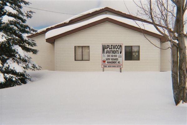 Maple Wood Apartments - Photo 3 of 8