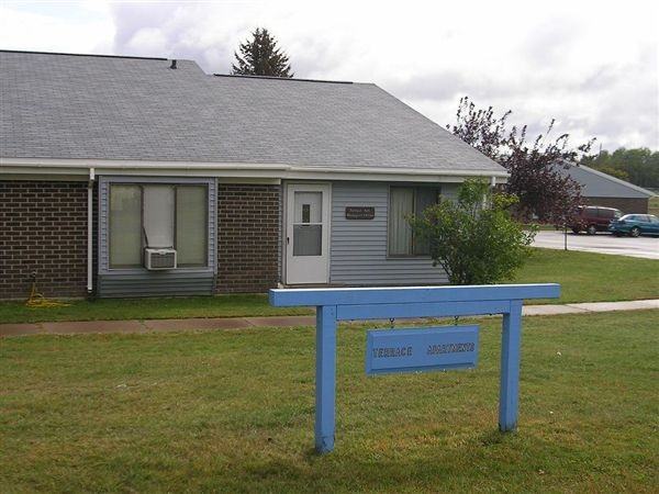 Florence Terrace Apartments - Photo 2 of 15