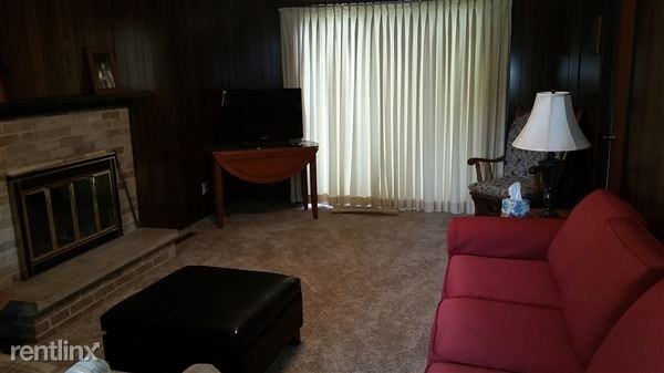 8115 Castleward Dr - Photo 2 of 8