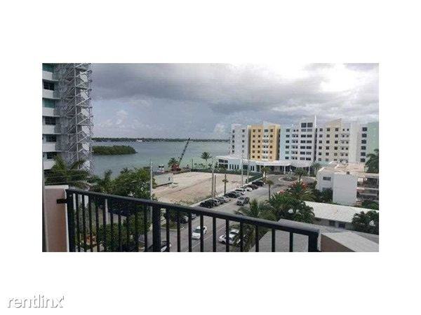 7933 West Dr - Photo 2 of 4