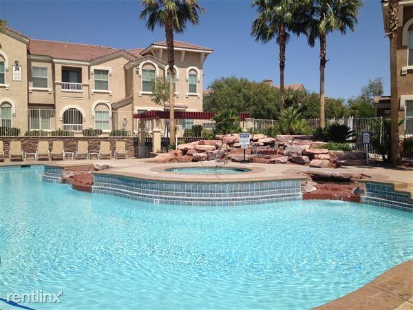 Chateau Versailles 2165 - $799 - 1BR - Photo 2 of 7