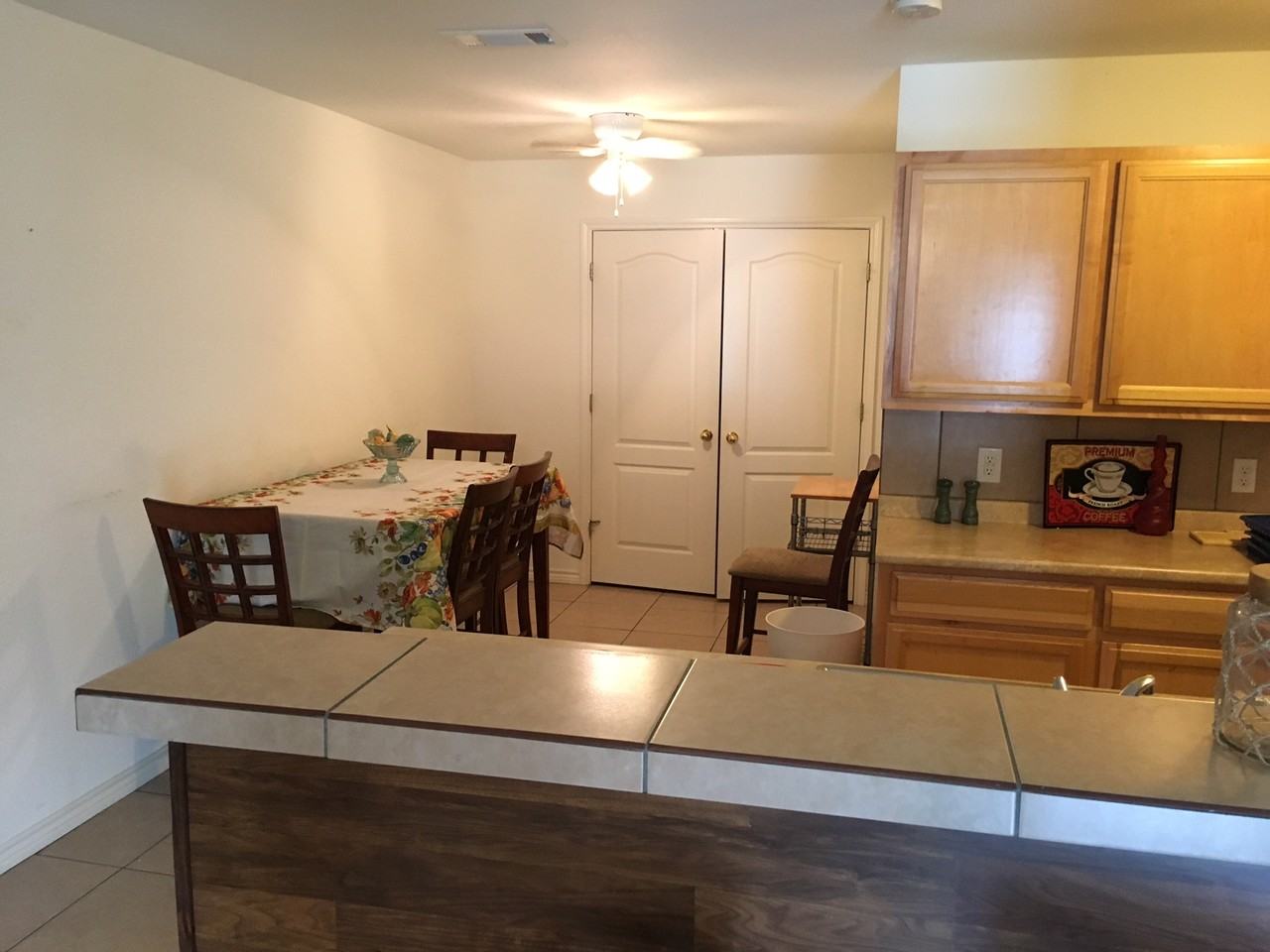 915 North 20th Street #915 - Photo 6 of 9