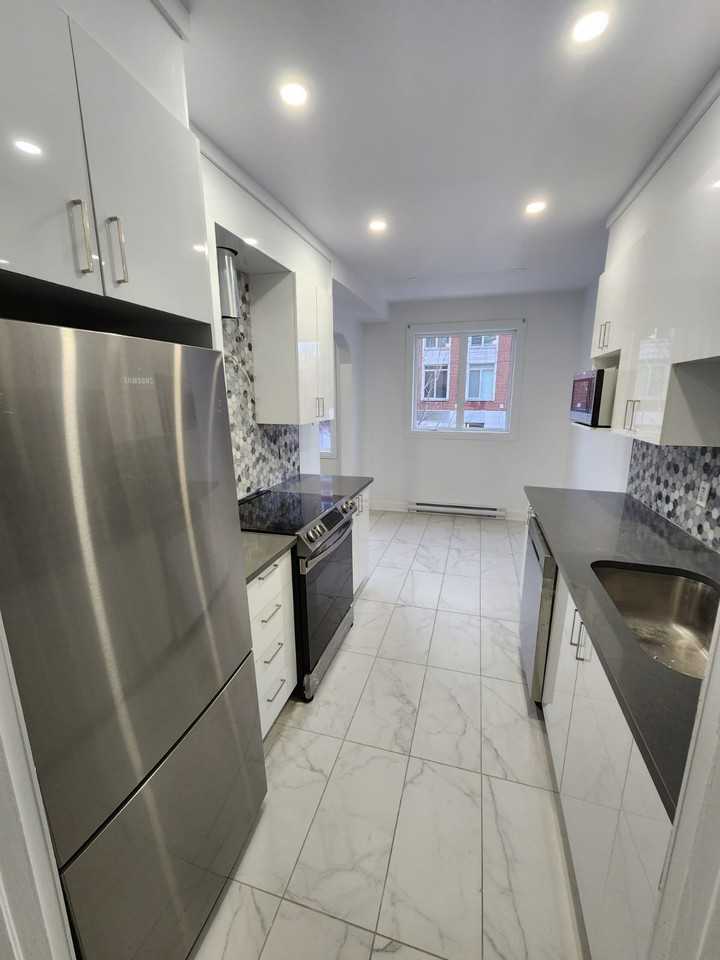 5845 MONKLAND Apartments 5845 Avenue de Monkland, Montréal, QC H4A