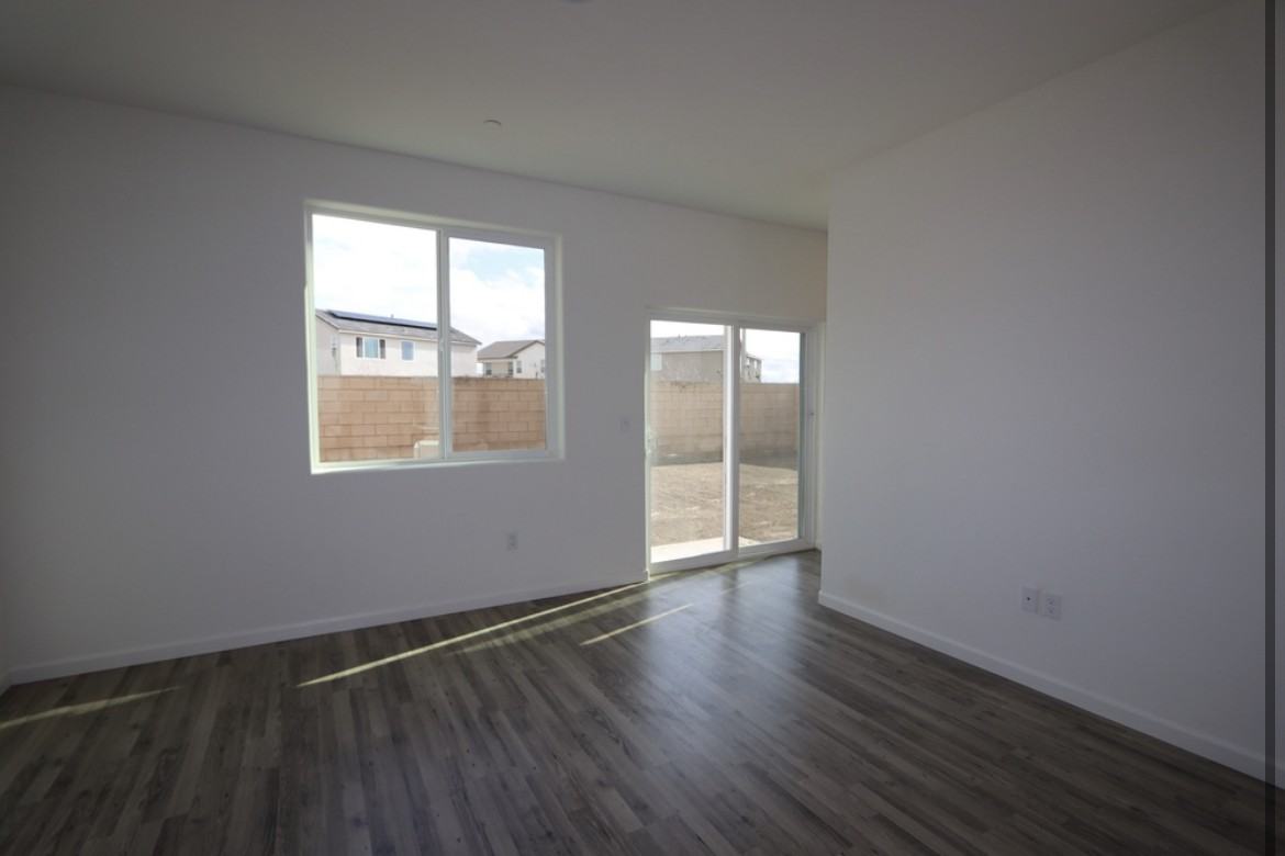 2224 S Crumal St #1 - Photo 4 of 9