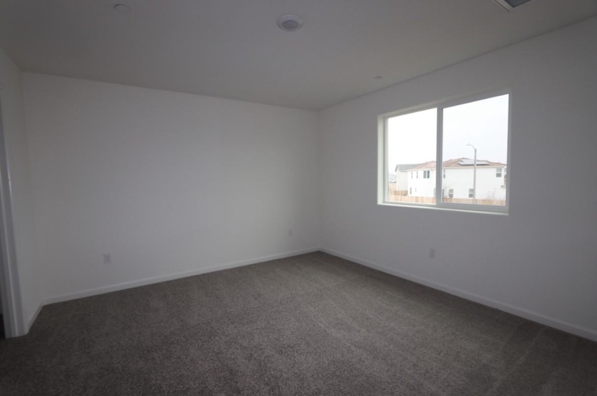 2224 S Crumal St #1 - Photo 6 of 9