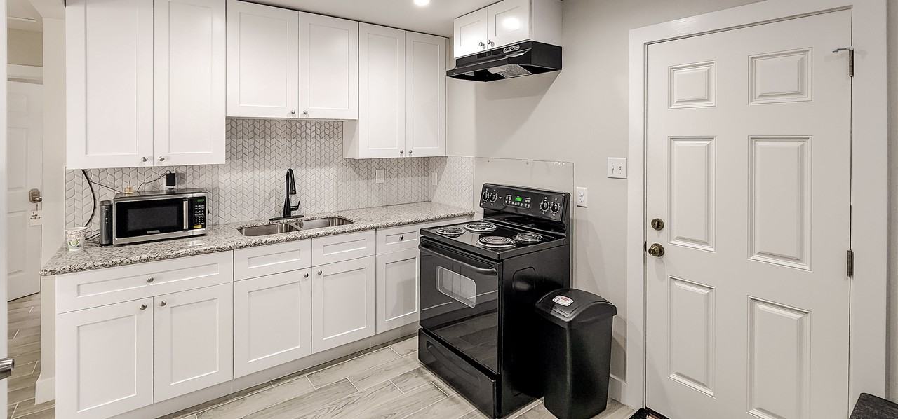 Pardee St - Photo 3 of 8