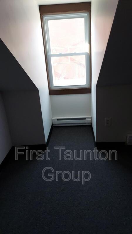 2 Union St #5 - Photo 7 of 11