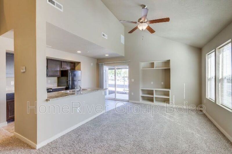 100 S Locust Grove Rd #L101