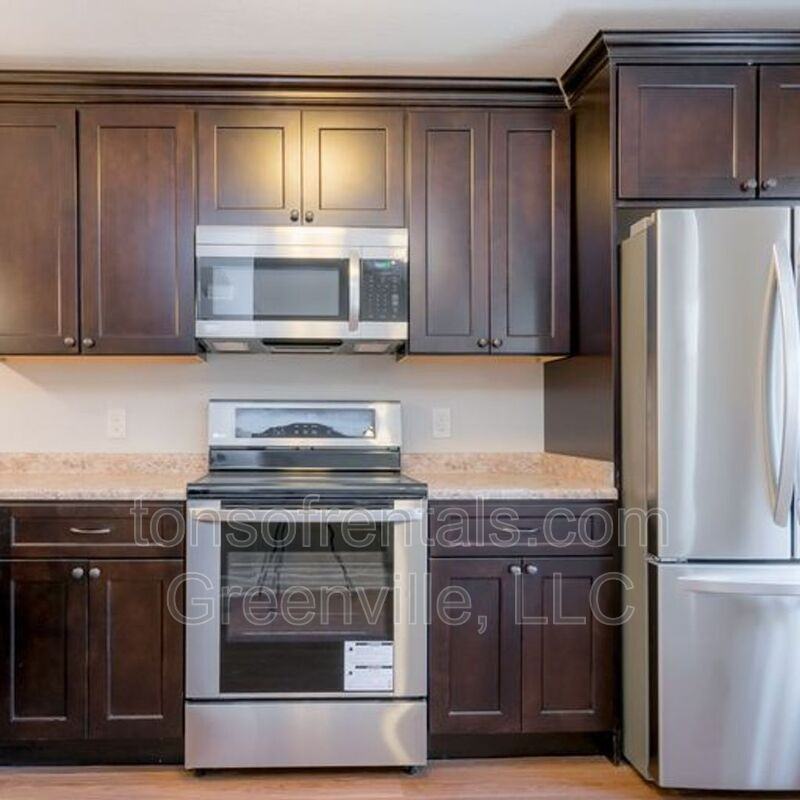 111 Becky Don Dr #19 - Photo 6 of 14