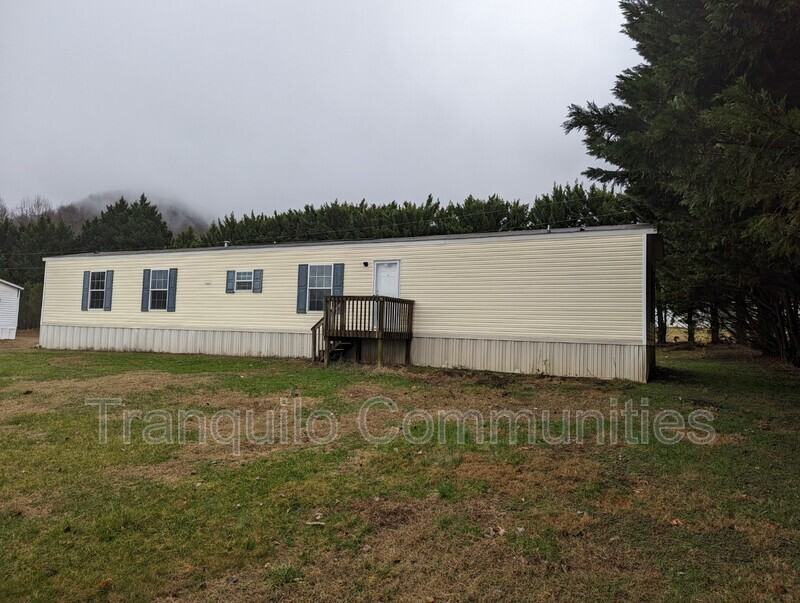 1748 Terrace Dr - Photo 2 of 2