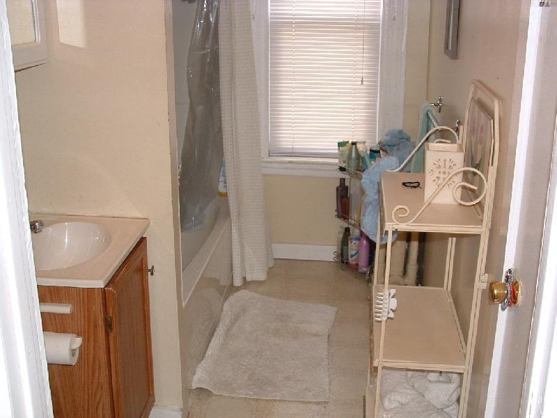 Foster & Washington St #2R - Photo 3 of 9