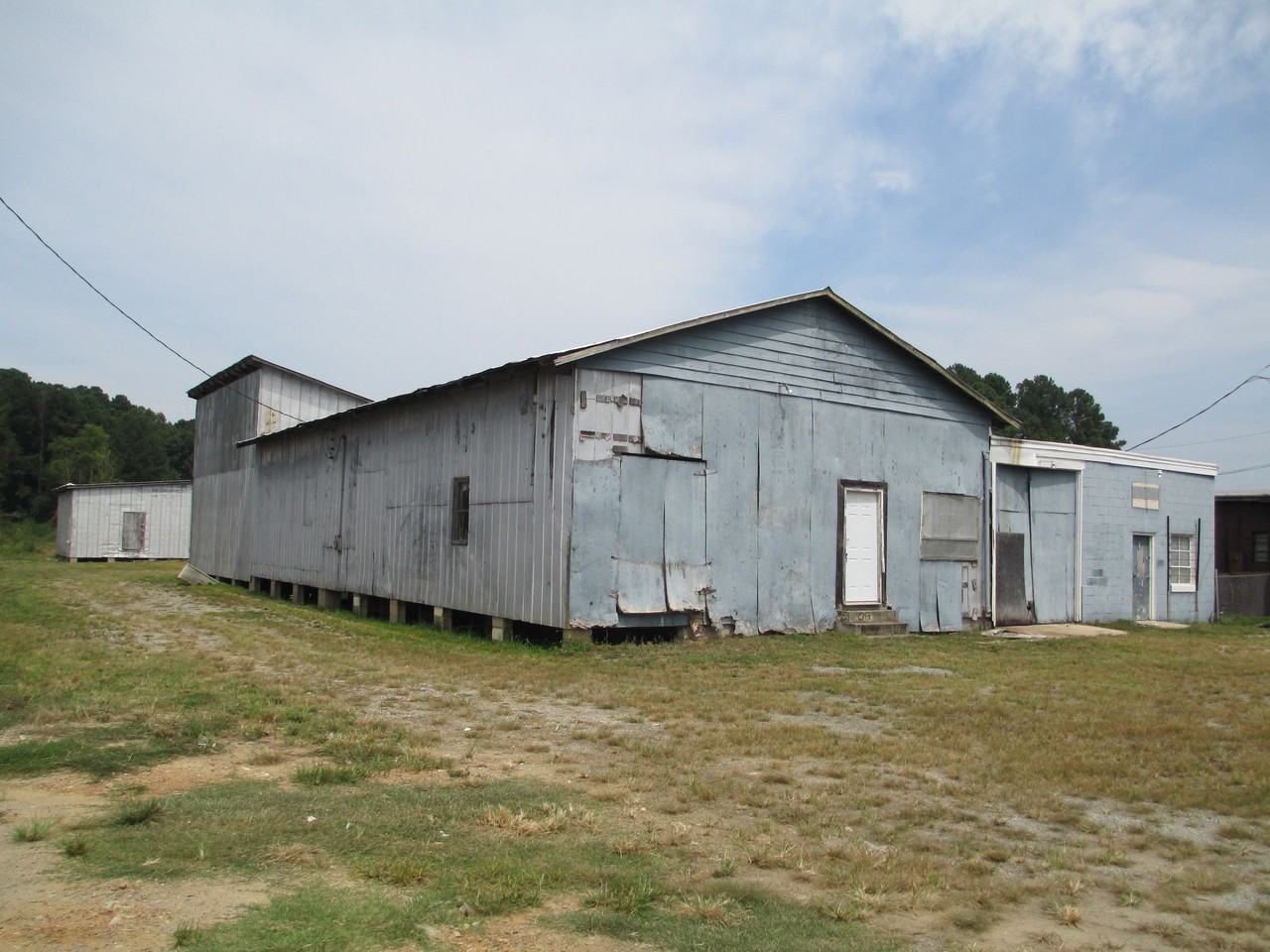 1210 Julian R Allsbrook Hwy - Photo 2 of 8