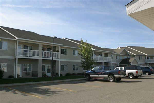 Country Village Apartments - Photo 2 of 8