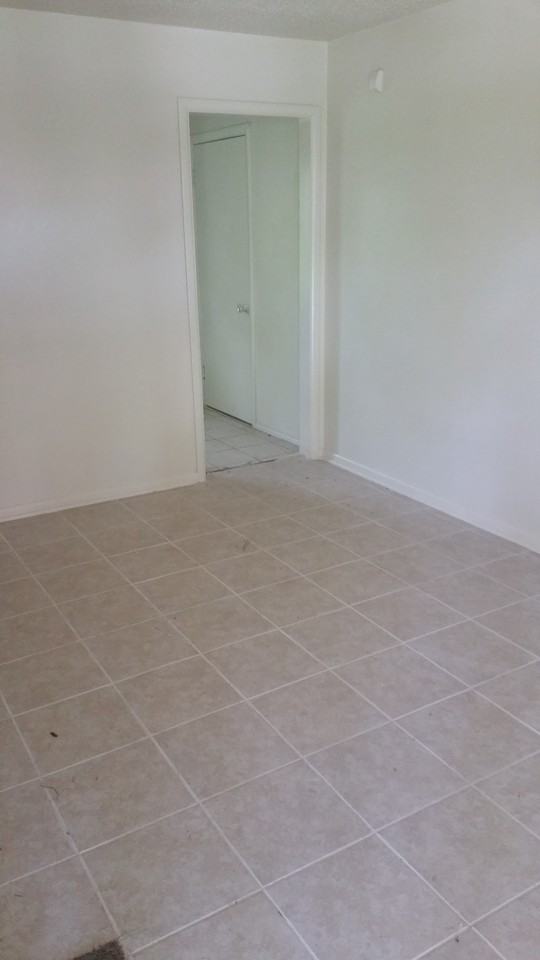 34 E 50th Pl N - Photo 3 of 6