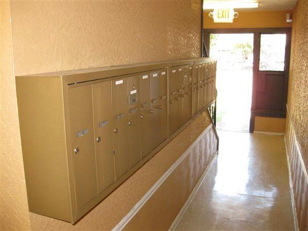 Columbia Apartments - Photo 2 of 5