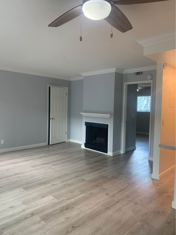 1409 Superior Ave #8 - Photo 3 of 9