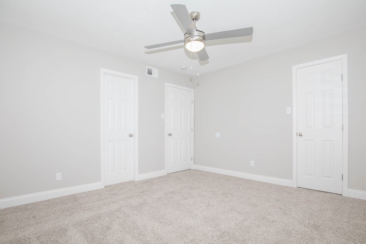 Hollister Apartments 600 Deats Rd, Dickinson, TX 77539 Zumper