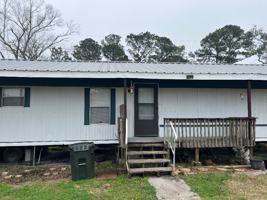 featured image of 106 Linda Lee Court