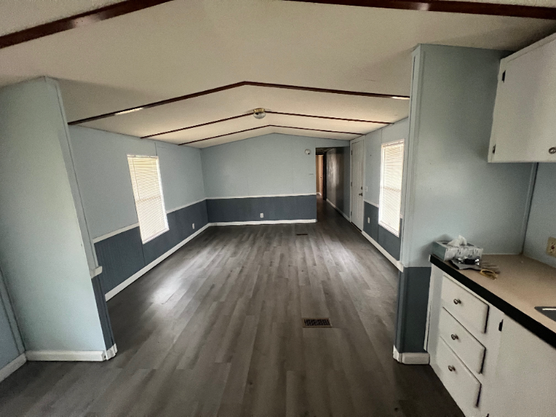 106 Linda Lee Court - Photo 4 of 14