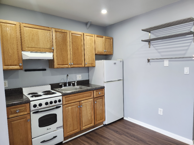 329 Elm St Nw #2 - Photo 2 of 9