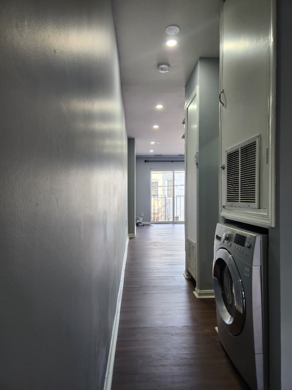 329 Elm St Nw #2 - Photo 6 of 9