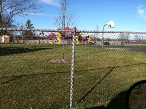 Holly Village Apartments - Photo 2 of 7