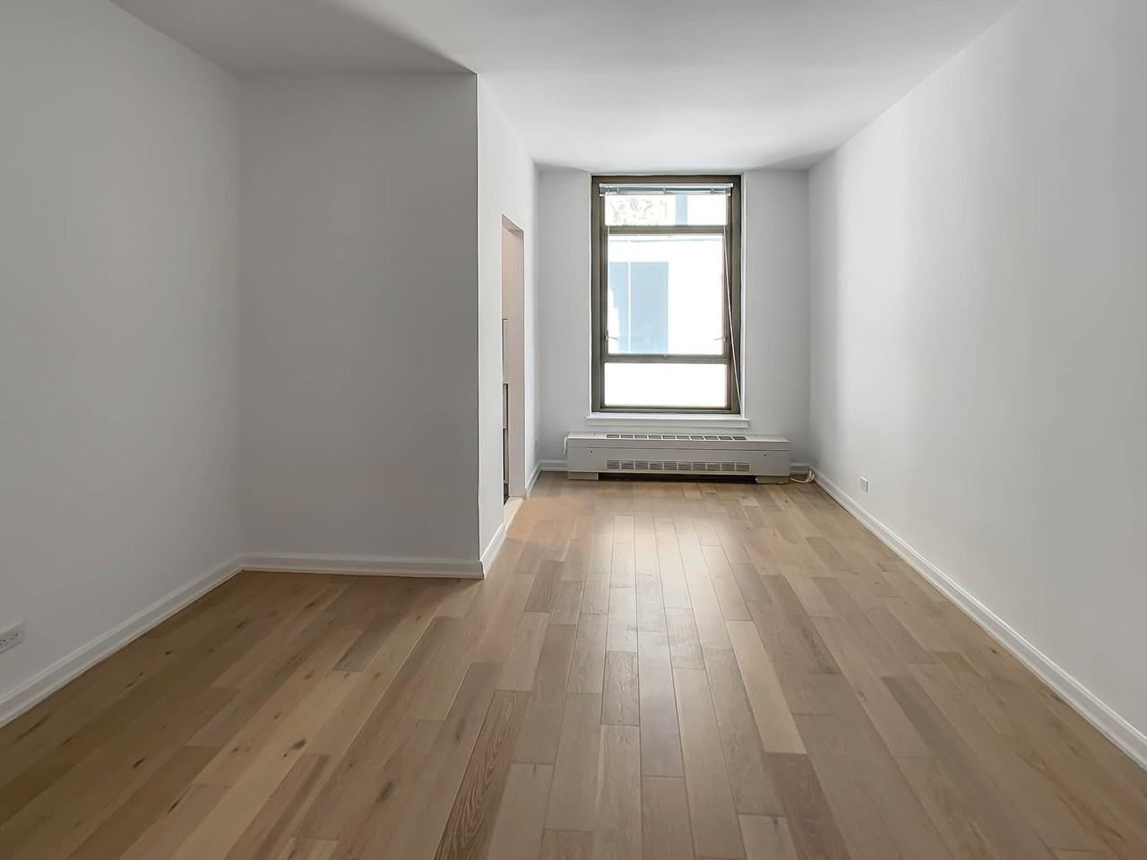 4 Park Ave #5P - Photo 2 of 11