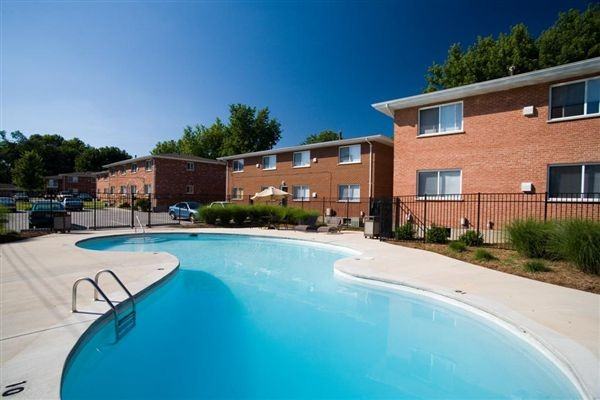 Charbonier Manor - Photo 2 of 3